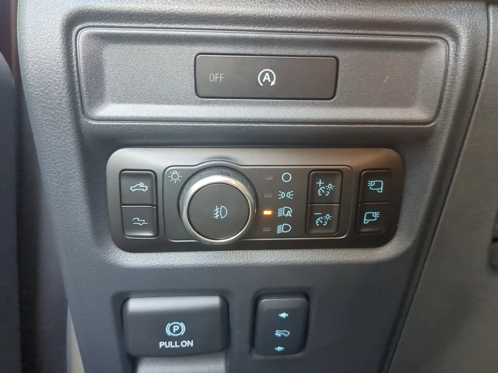 Used 2025  Ford Raptor image 22