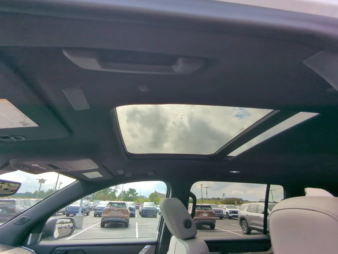 2027 GMC Acadia Elevation - Photo 19