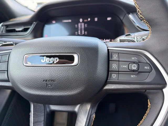 New 2026 White Jeep  image 22