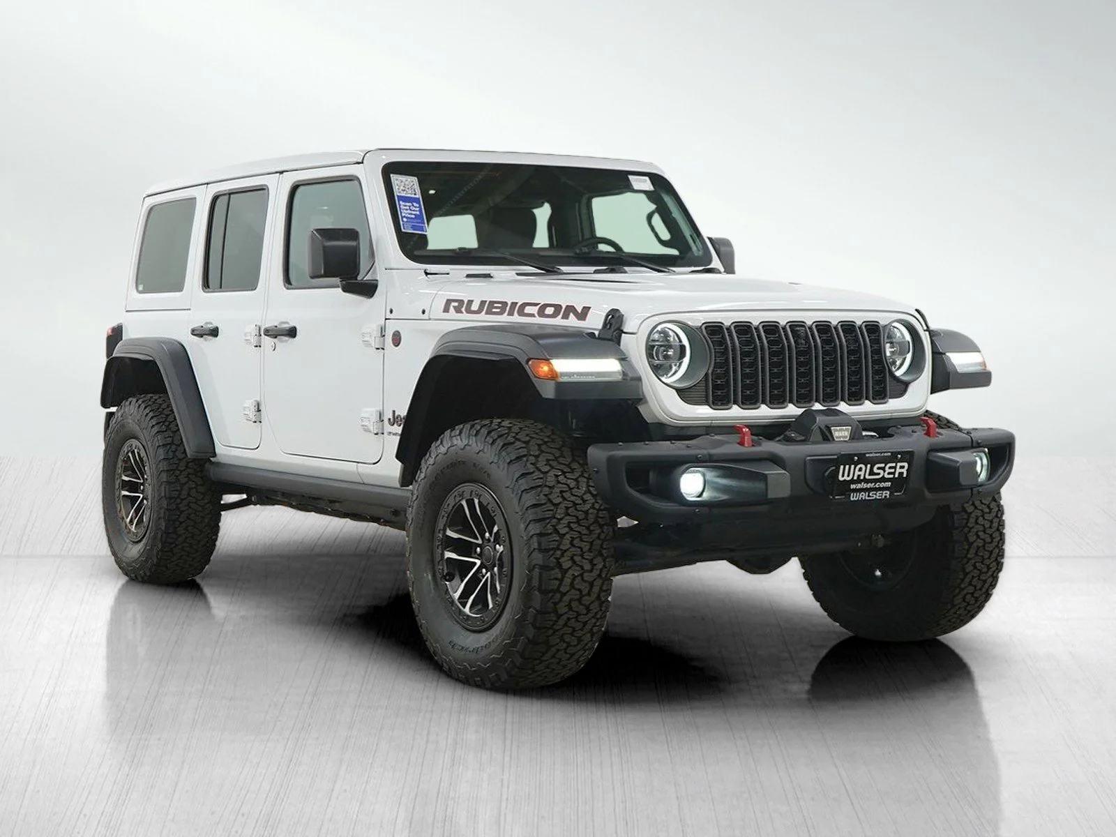 Used 2024 Bright White Clearcoat Jeep Rubicon image 7