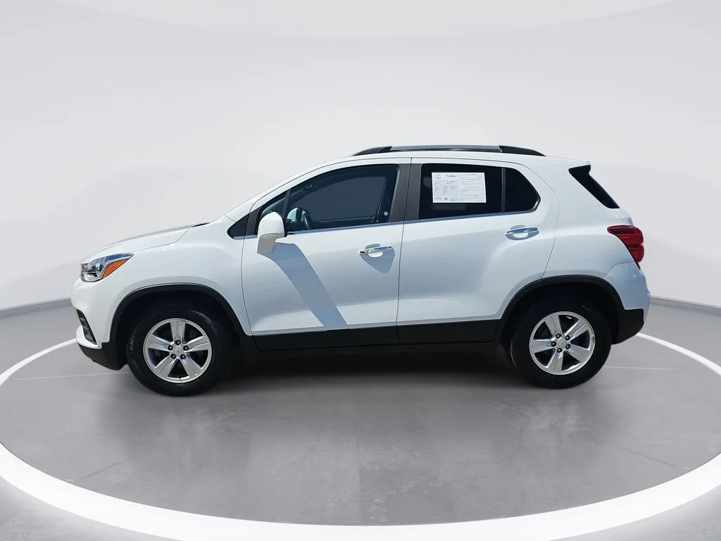 Certified Used 2019 SUMMIT WHITE Chevrolet LT image 7