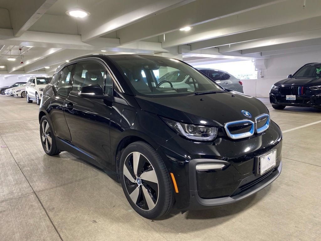 Certified Used 2020 Fluid Black w/BMW i Frozen Blue Accent BMW 120Ah w/Range Extender image 2
