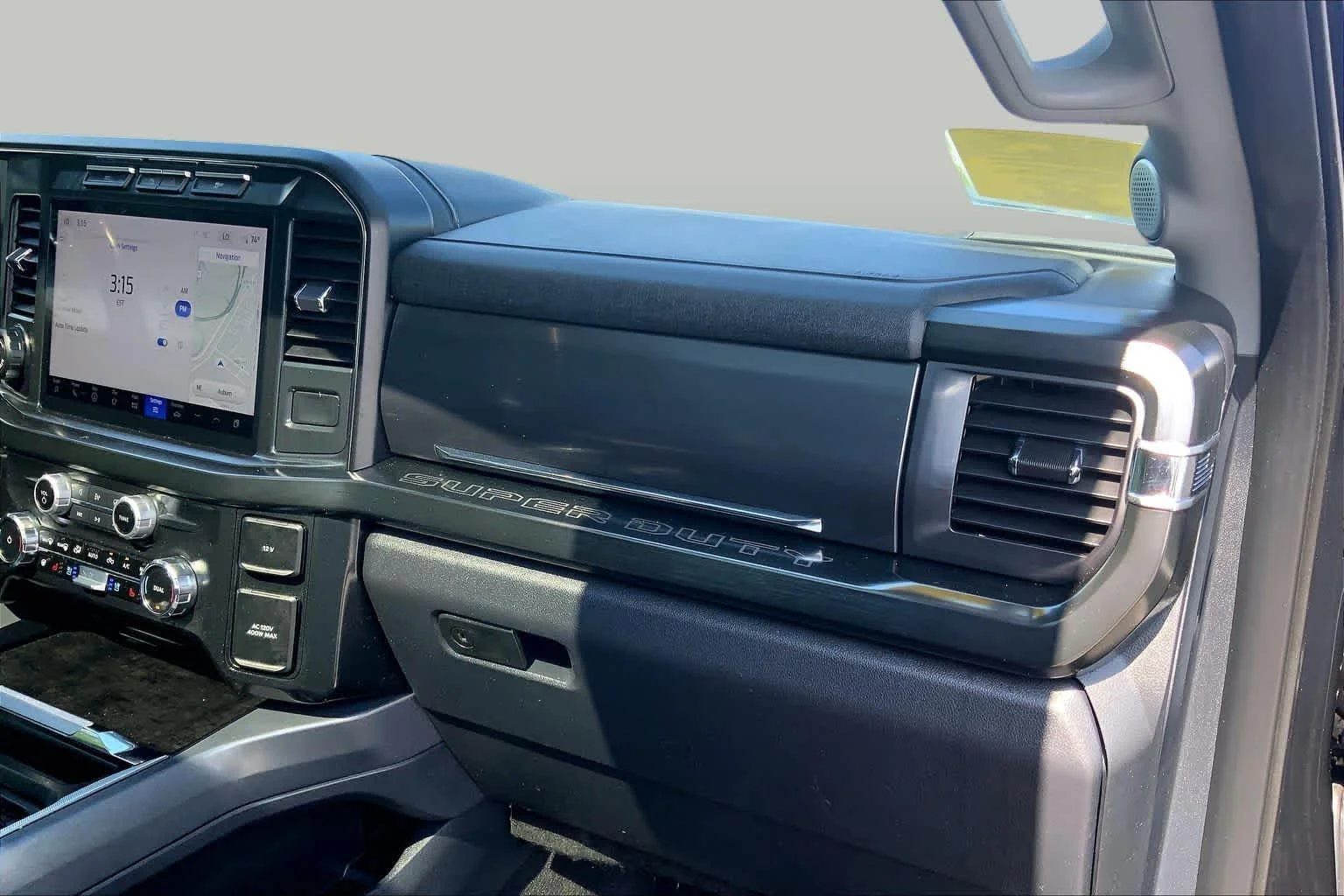 Certified Used 2024 Agate Black Ford LARIAT image 19