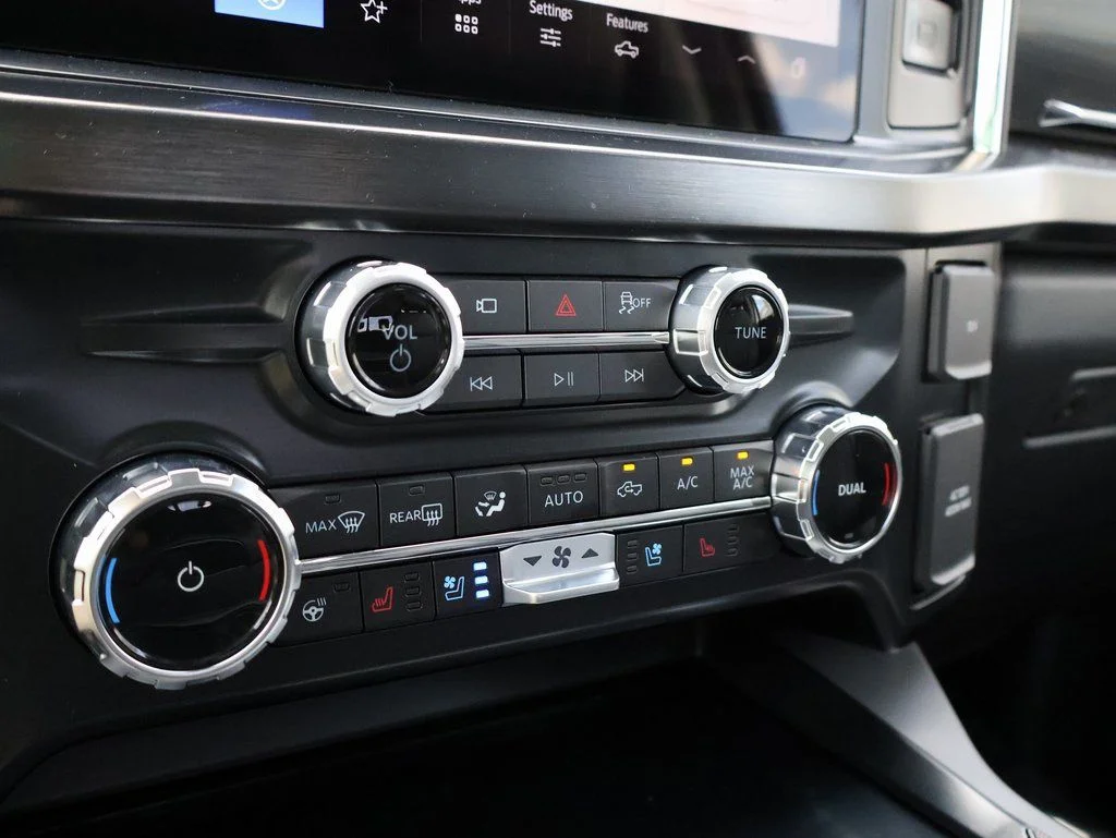 2026 Ford F-350 Super Duty Lariat - Photo 36