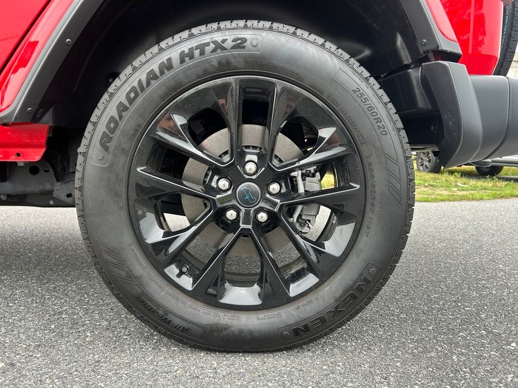 Used 2025 Firecracker Red Clearcoat Jeep Sahara 4xe image 11
