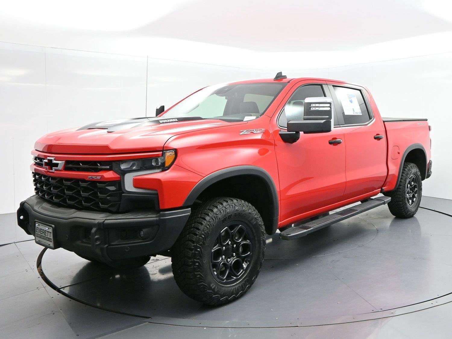 Used 2024 Red Hot Chevrolet ZR2 image 3