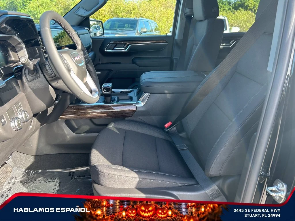 New 2026 Onyx Black GMC Elevation image 9