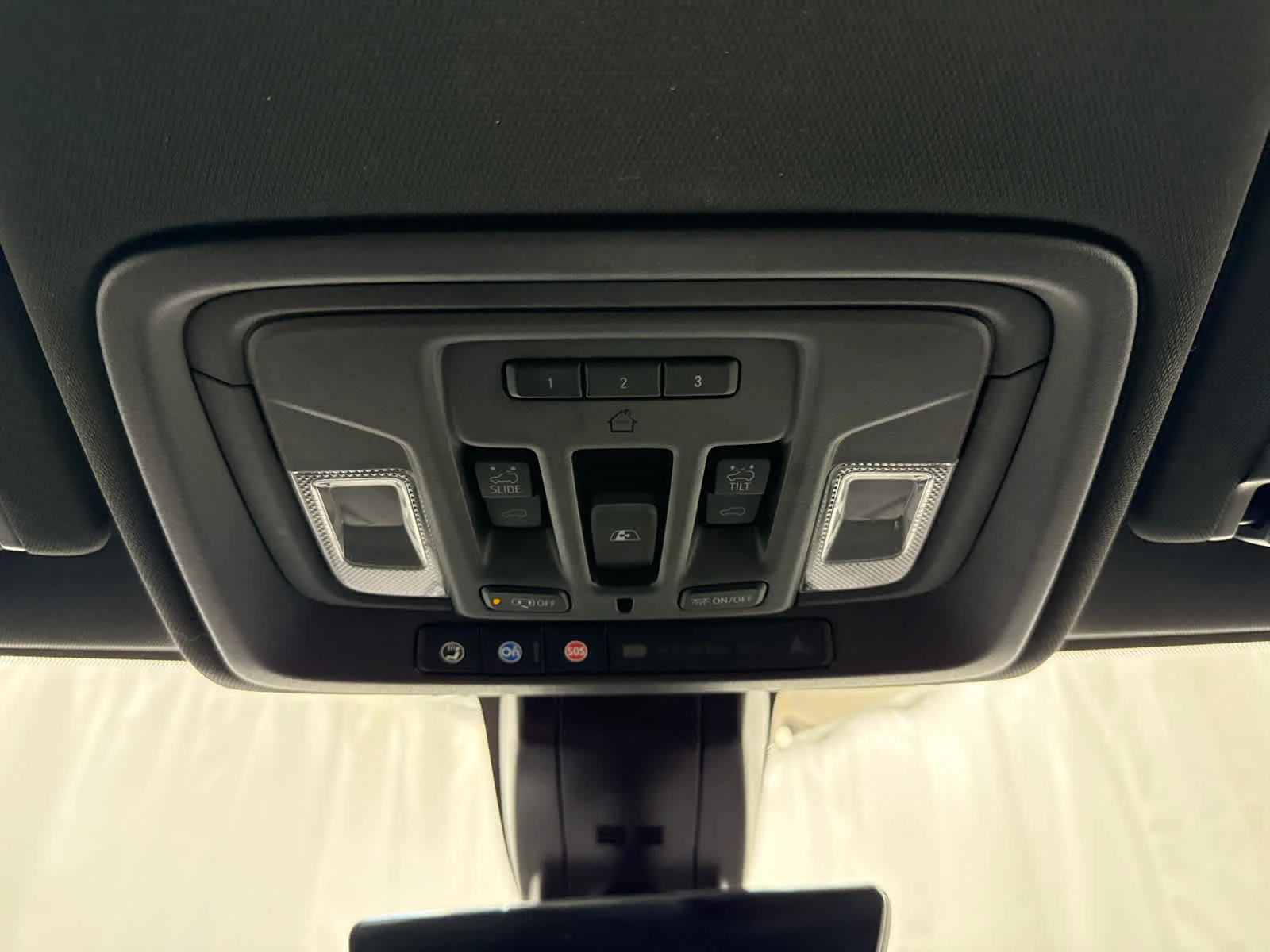 Certified Used 2022 FOREST METALLIC GMC AT4 image 25