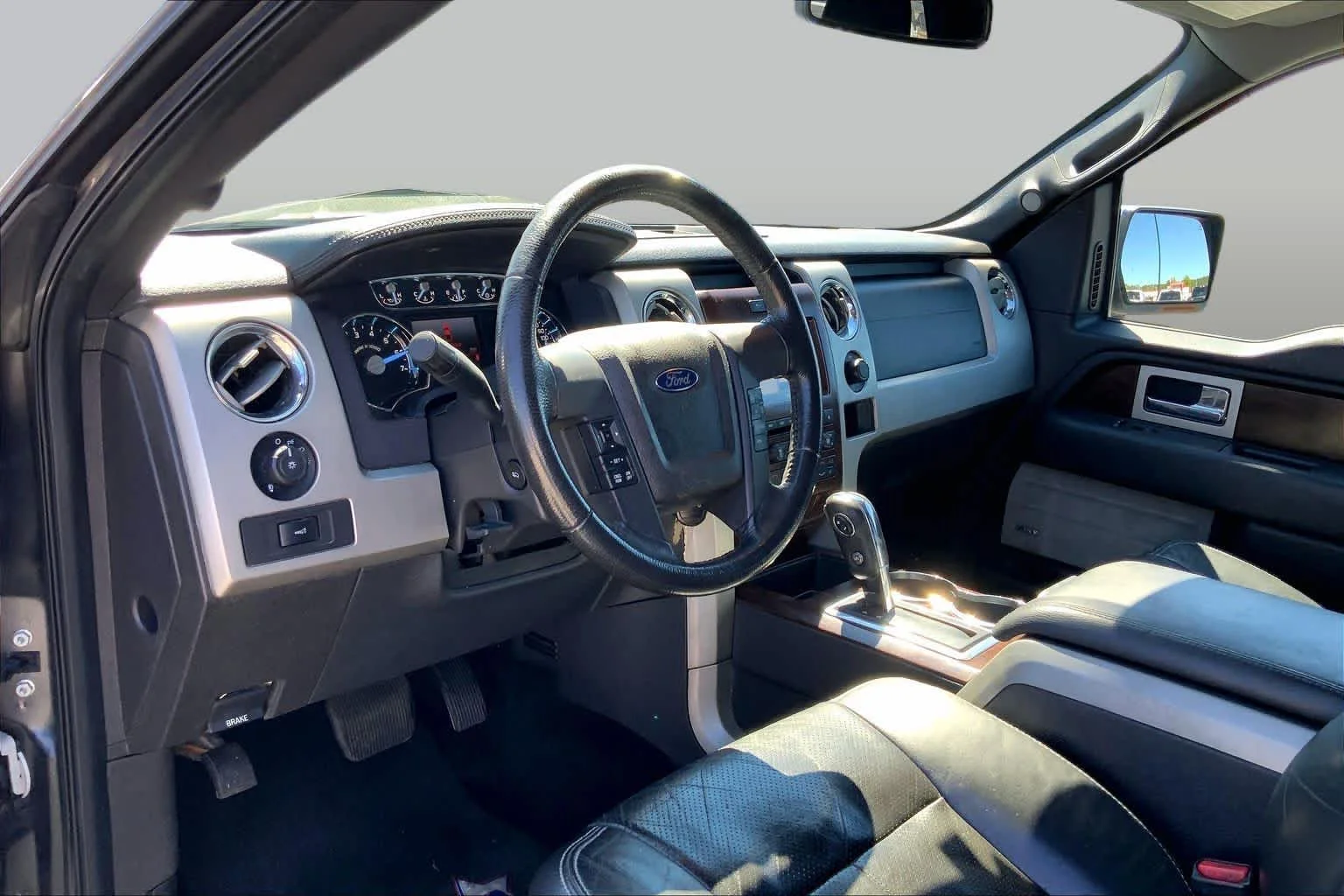 Used 2012 Sterling Gray Metallic Ford Lariat image 16