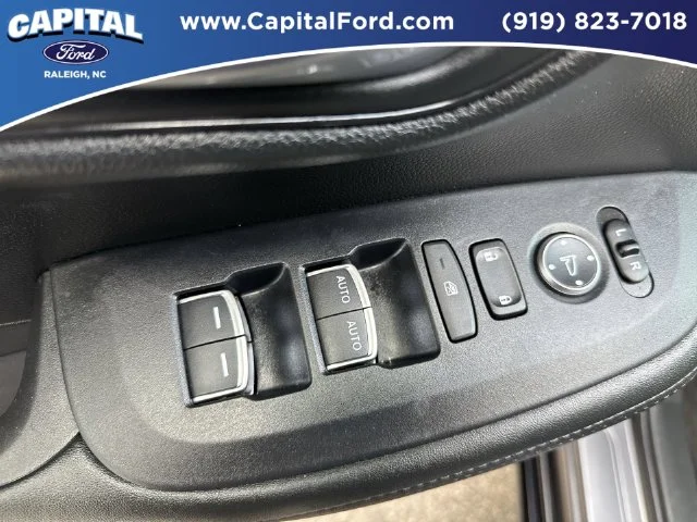 Used 2024 Gray Honda EX-L image 21