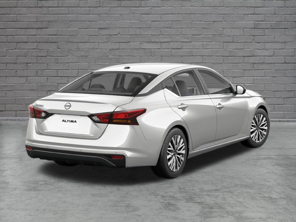 New 2026 Silver Nissan 2.5 SV image 5