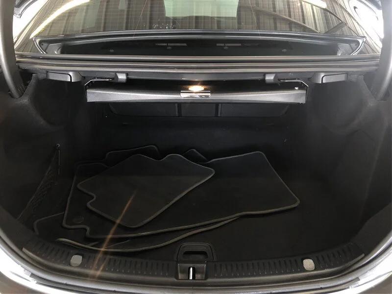 2018 Mercedes-Benz E-Class E300 - Photo 13