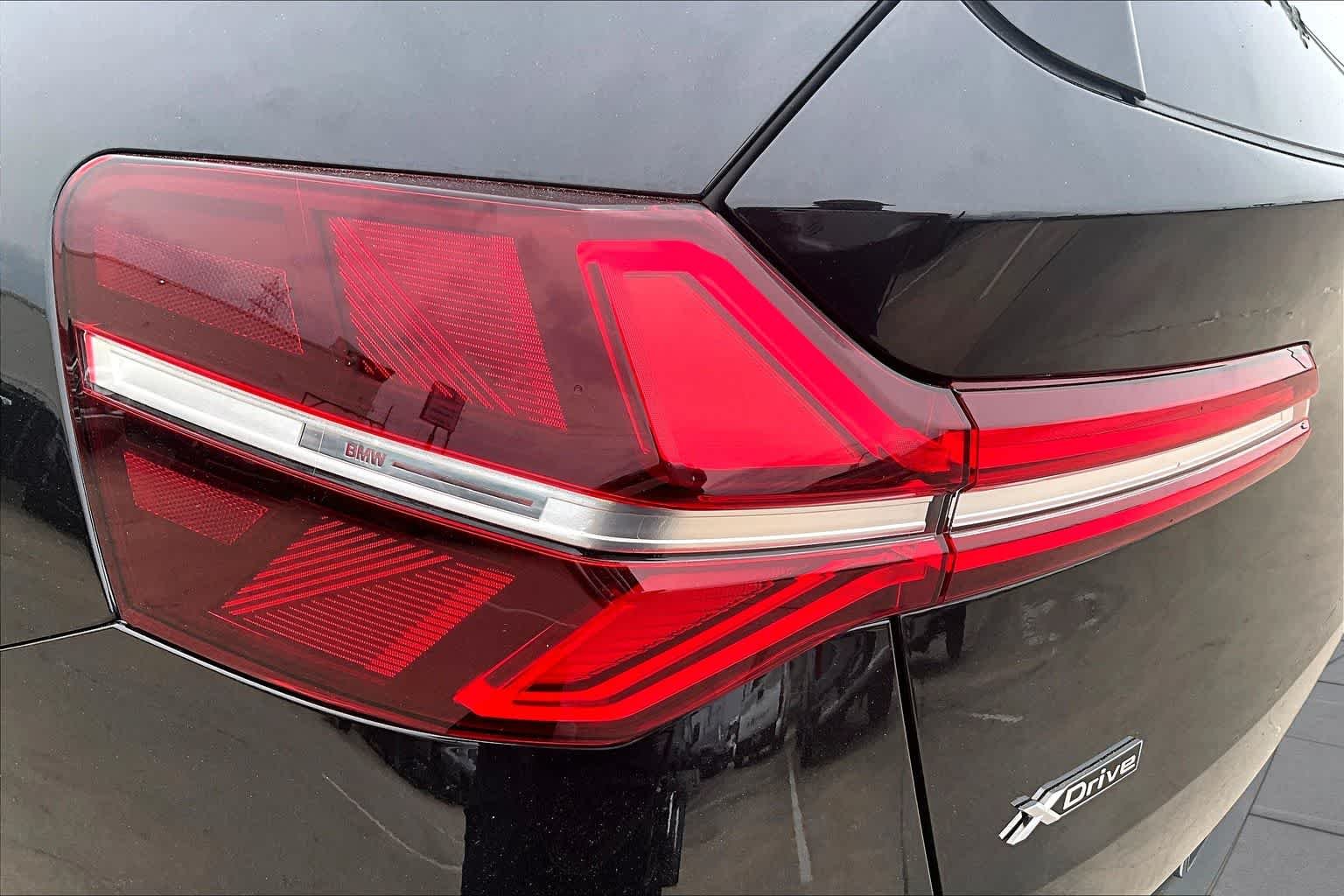 Used 2026 Black Sapphire Metallic BMW 30 xDrive image 29