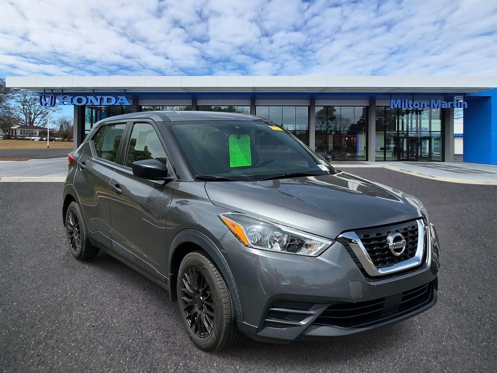 2020 Nissan Kicks S