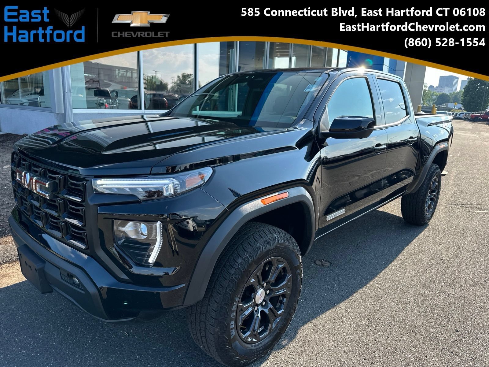 2024 GMC Canyon 4WD Elevation Crew Cab Short Box's photo