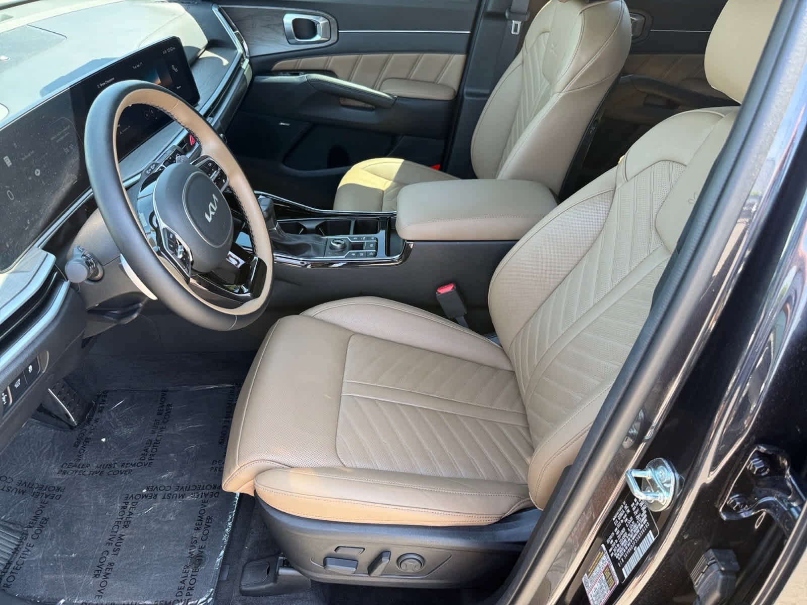 Used 2025 Panthera Metal Kia X-Line SX Prestige image 10