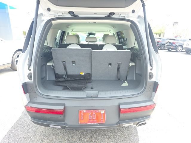 2025 Hyundai Santa Fe SE - Photo 33