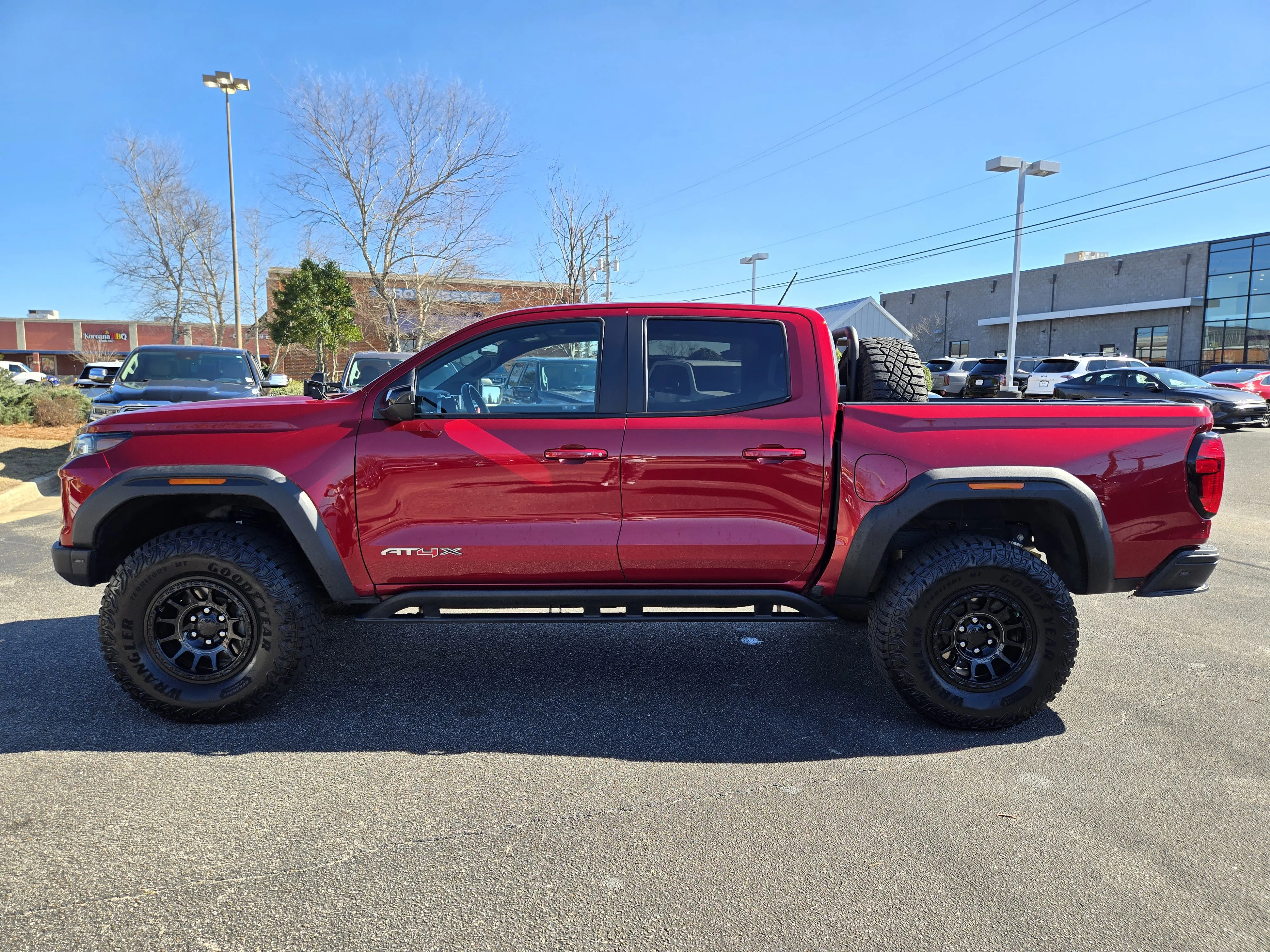 2024 GMC Canyon AT4X - Photo 10