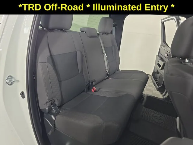 Used 2025 Ice Toyota SR5 image 30