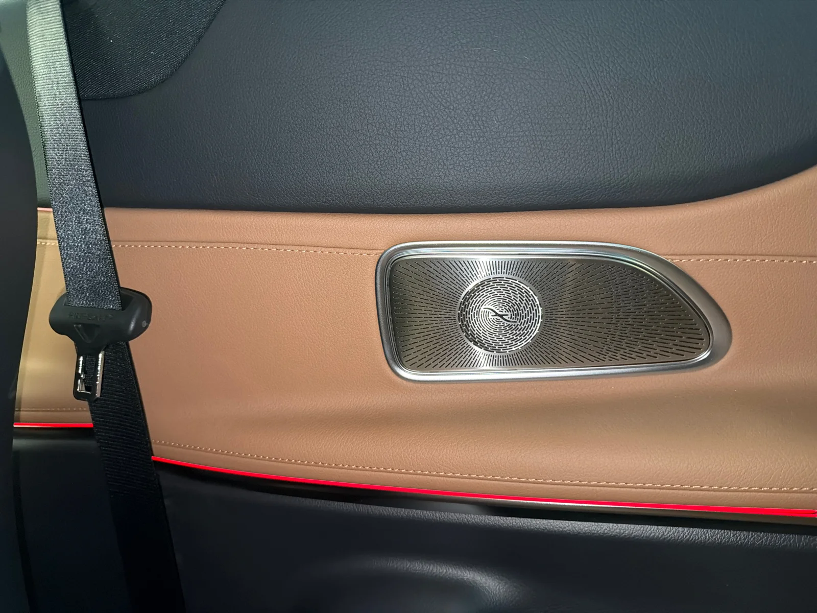 Certified Used 2025 970u Mercedes-Benz CLE 300 image 30