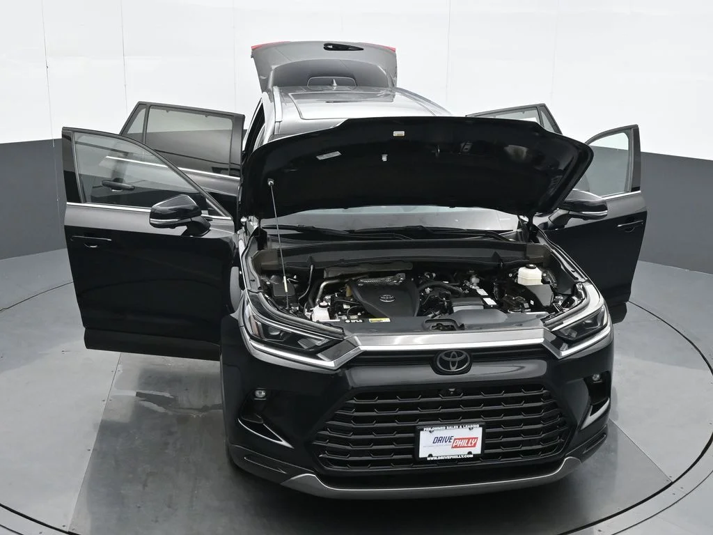 Used 2024 Black Toyota Platinum image 35