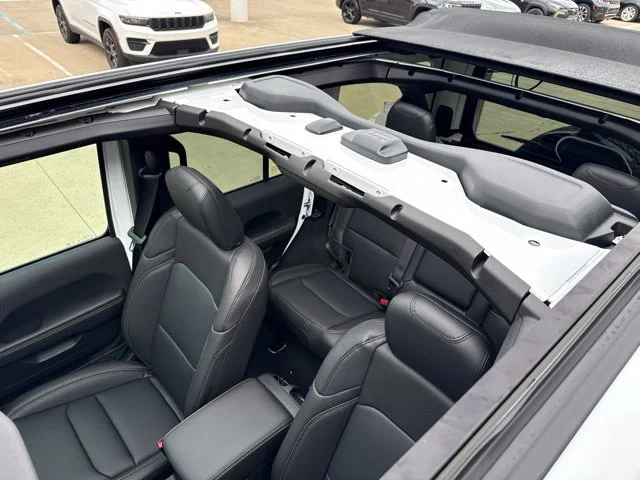 New 2027 White Jeep Sahara image 12