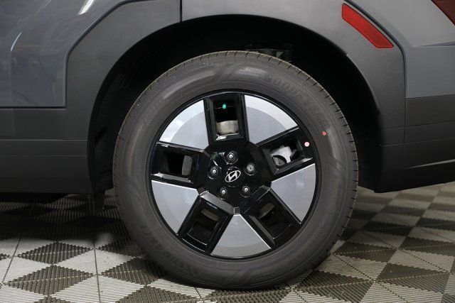 Certified Used 2026 Gray Hyundai SE image 28