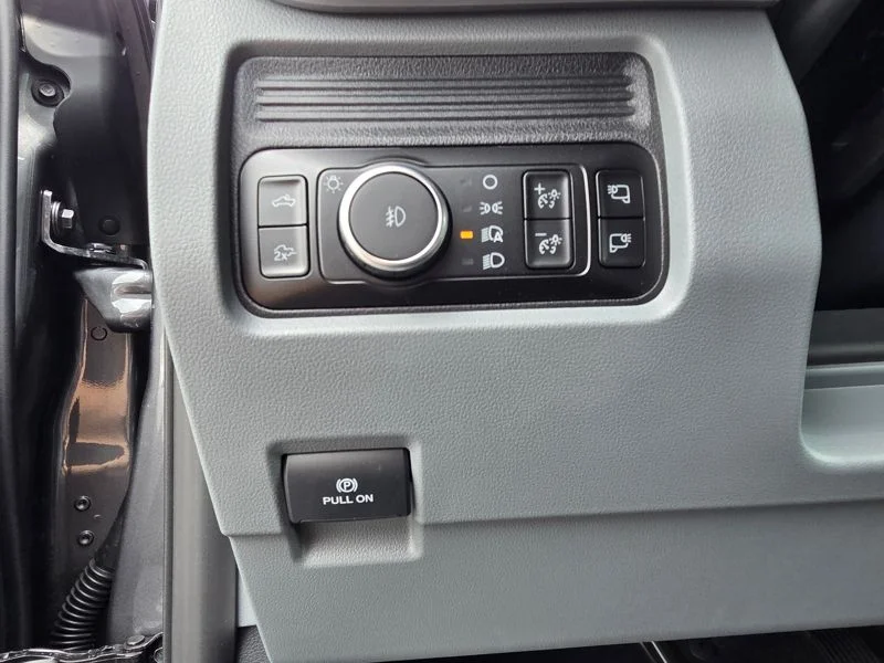 New 2026 Carbonized Gray Metallic Ford F-350® XLT image 30