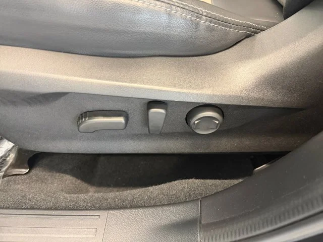 Used 2019 Black Subaru Limited image 9