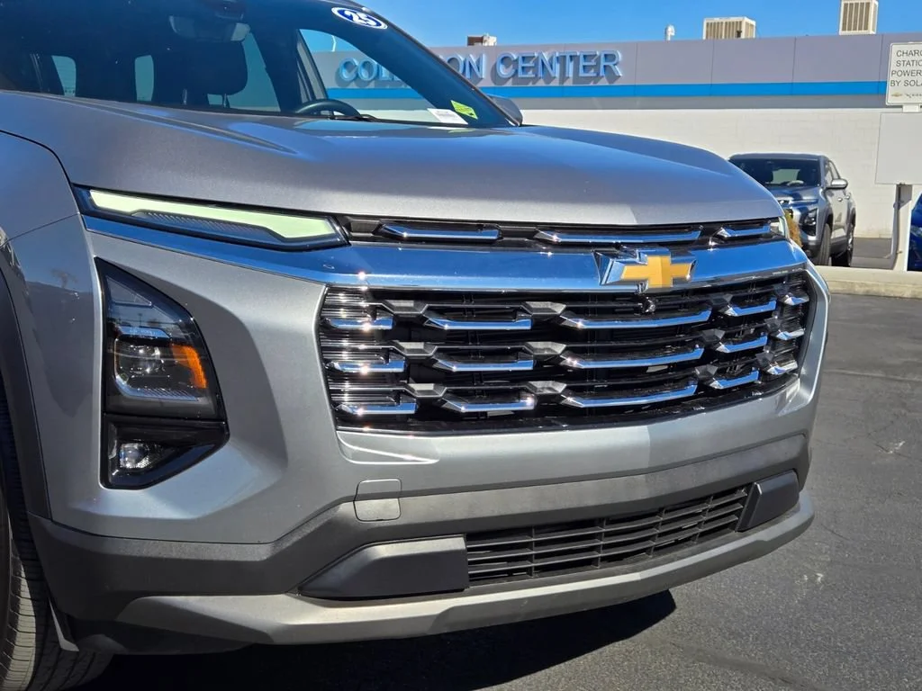 Used 2025 Sterling Gray Metallic Chevrolet LT image 8