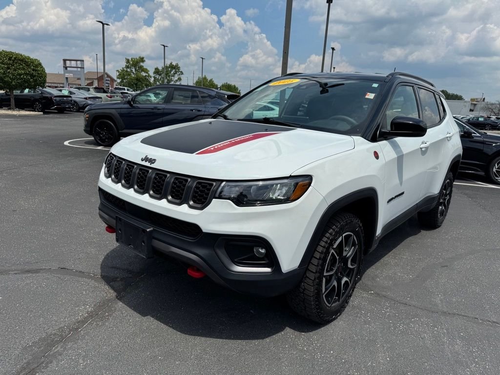 Used 2025 Bright White Clearcoat Jeep Trailhawk image 3