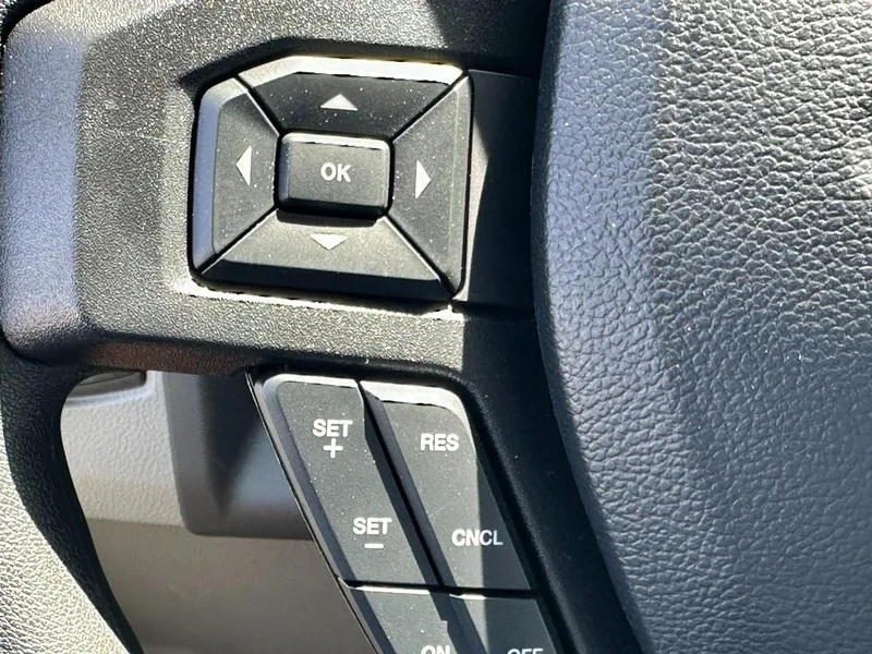 New 2026 Oxford White Ford E-350 SRW High Roof image 12