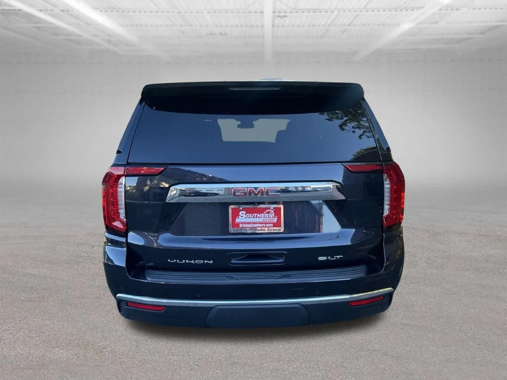 Used 2023 Silver GMC SLT image 4