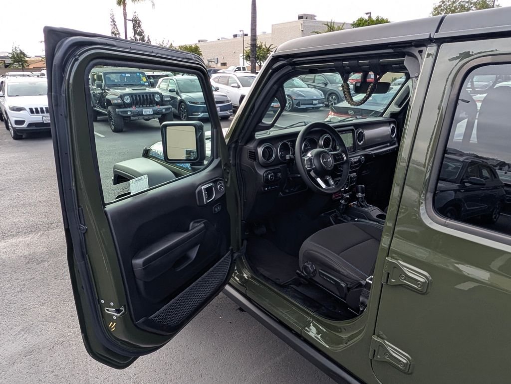 2023 Jeep Wrangler 4xe Rubicon 4XE - Photo 33