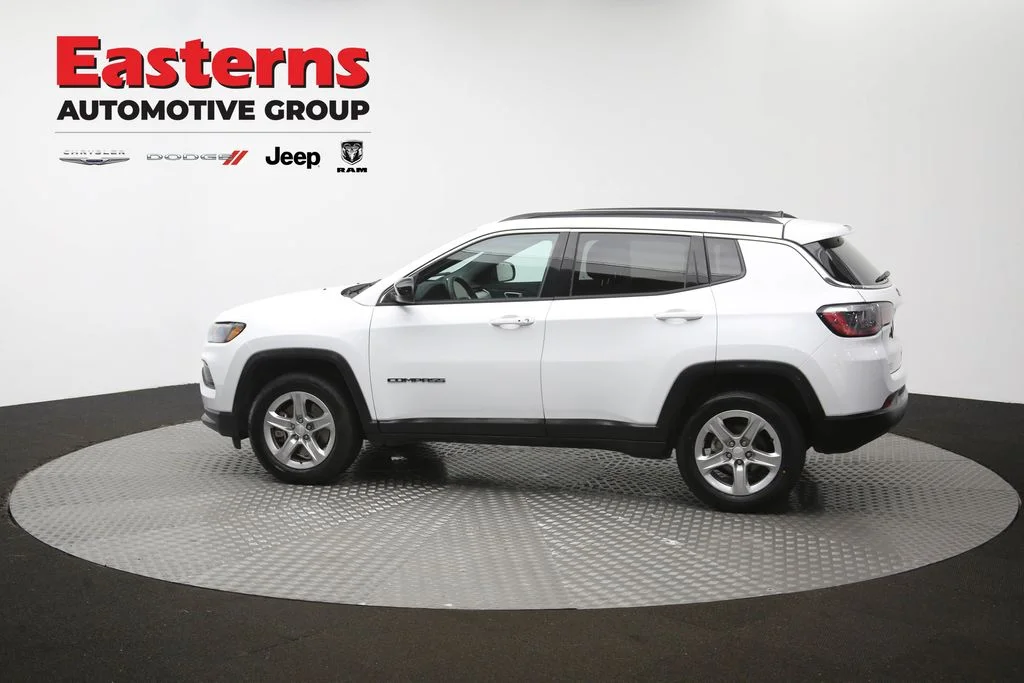 Certified Used 2024 White Jeep Latitude image 60