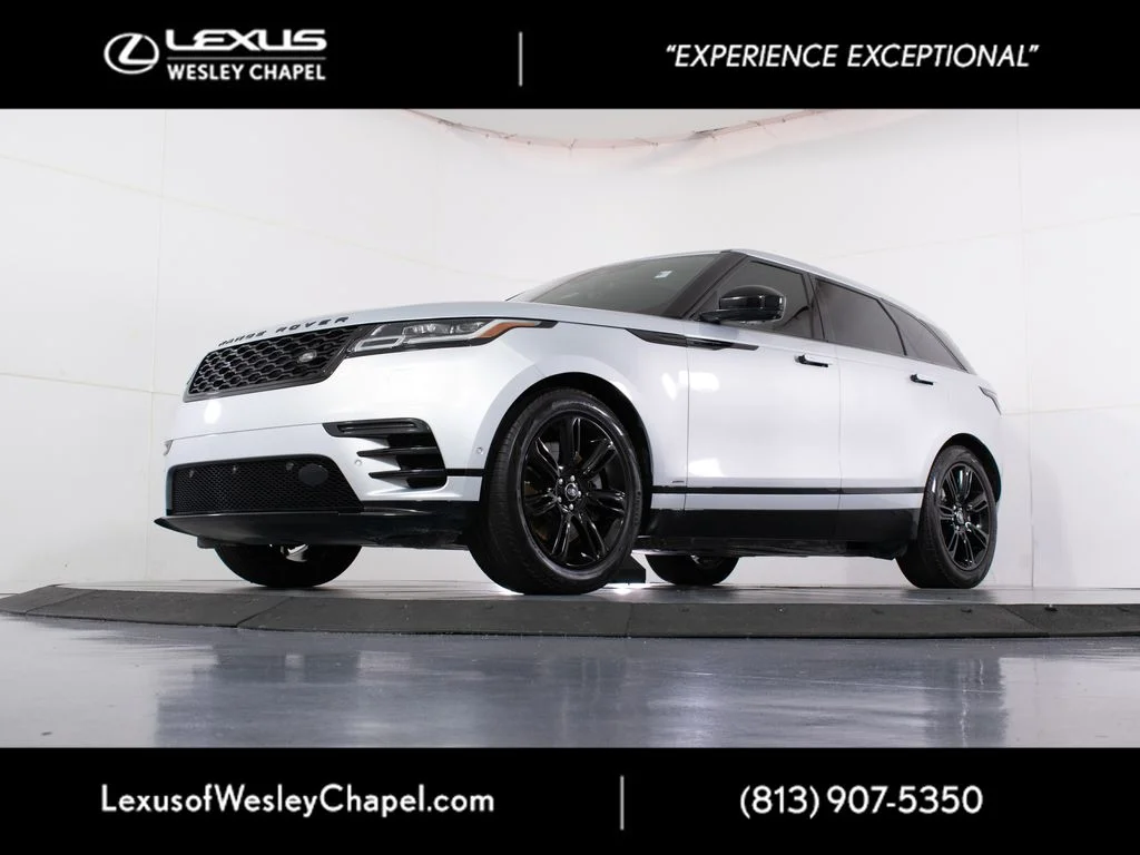 Used 2021 Silver Land Rover R-Dynamic S image 8