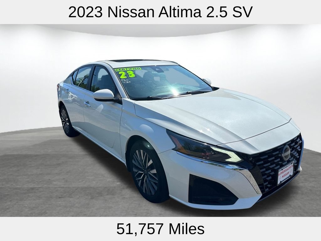 Used 2023 White Nissan 2.5 SV image 3