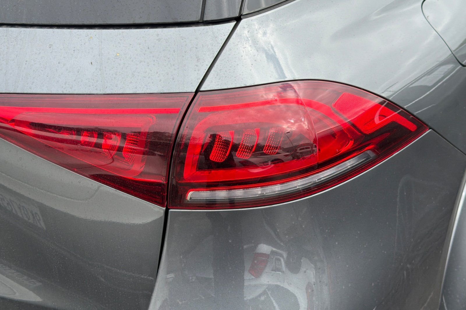 Used 2020 Gray Mercedes-Benz GLE 350 image 14