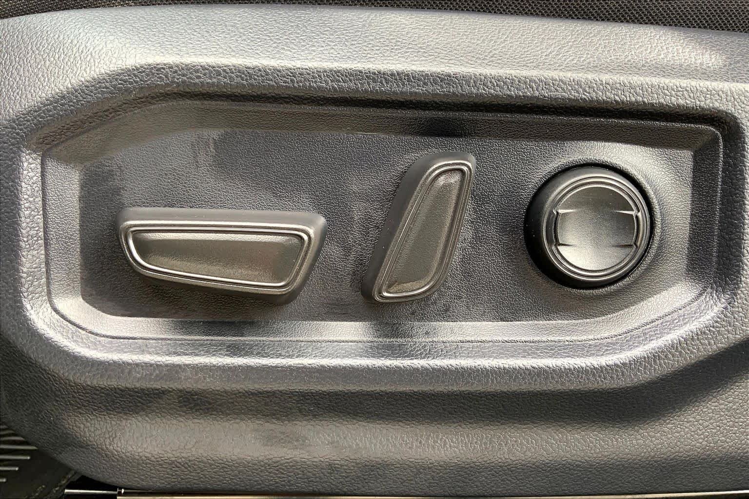 Used 2026 Magnetic Gray Metallic Toyota SR5 image 34