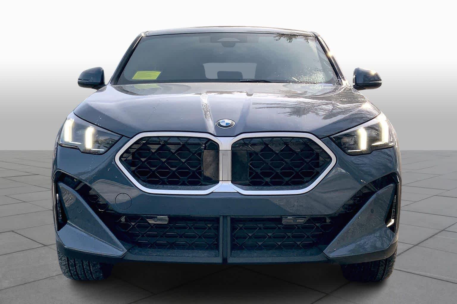 Used 2026 Storm Bay Metallic BMW xDrive28i image 3