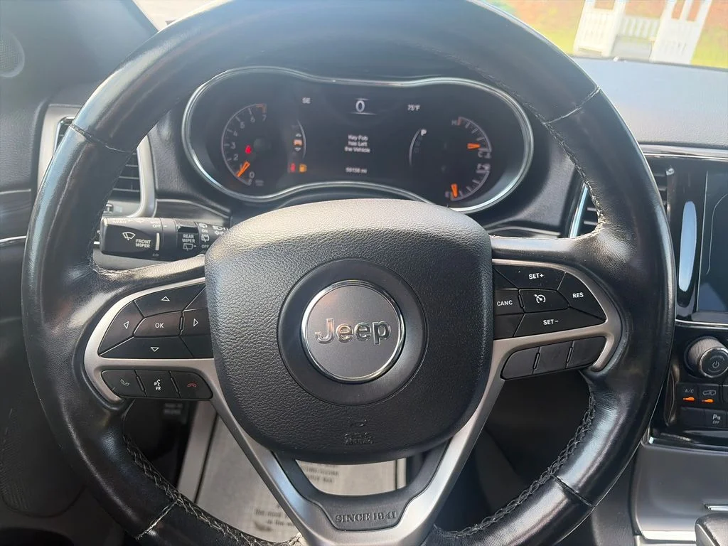 Used 2021 Blue Jeep Limited image 15