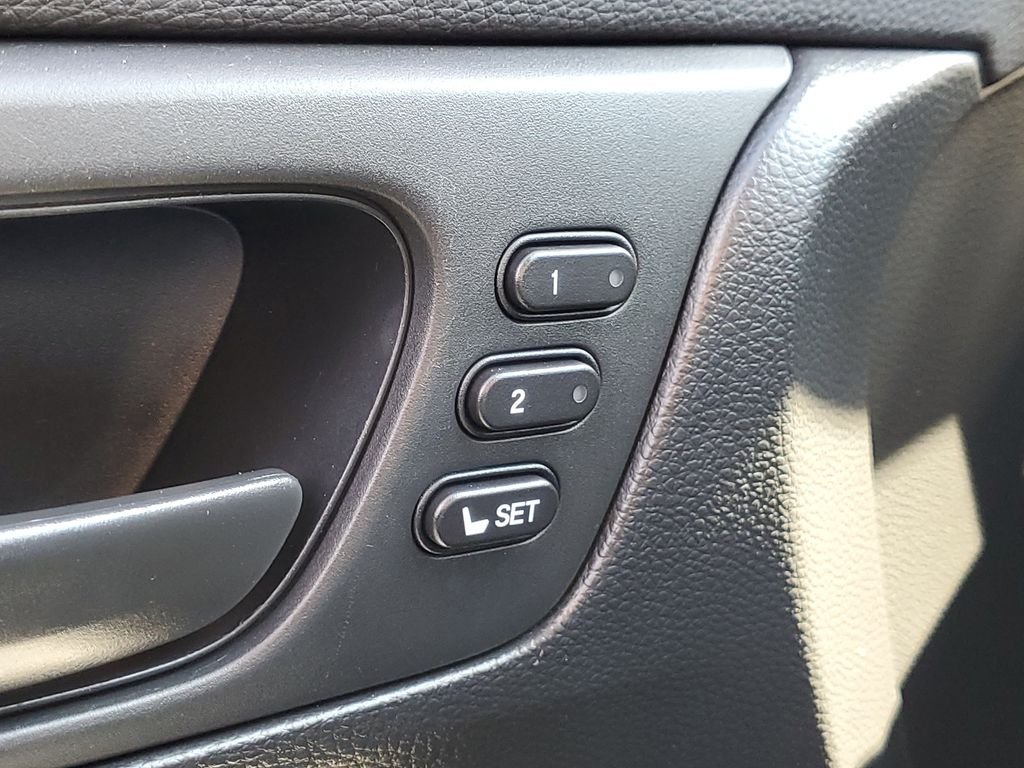 2025 Honda Odyssey EX-L - Photo 20