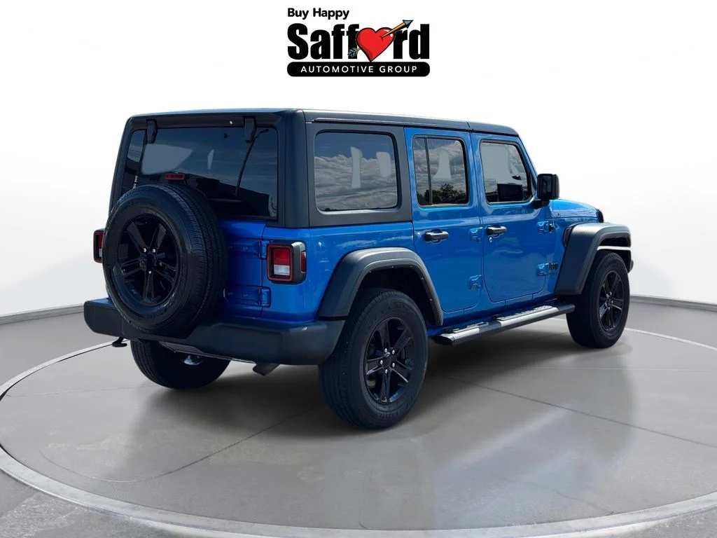 Used 2022 Blue Jeep Unlimited Sport Altitude image 8