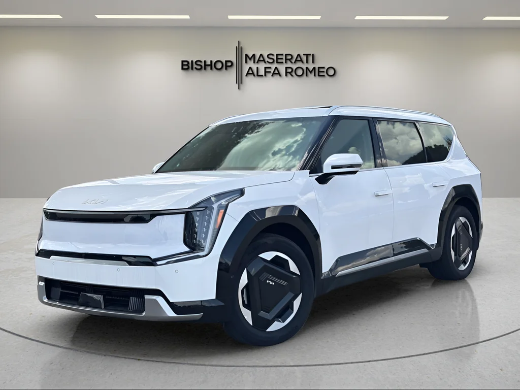 Used 2026 Kia EV9 Land with VIN 5XYADFS56TG018554 for sale in Hurst, TX