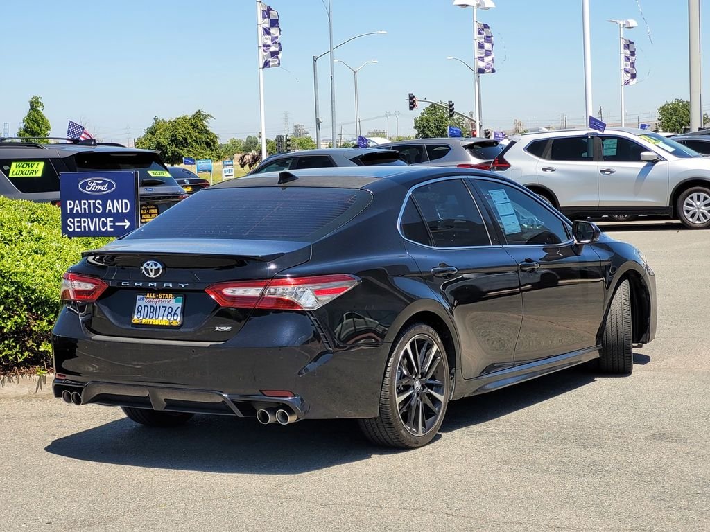 Certified Used 2018 Black Toyota XSE V6 image 4
