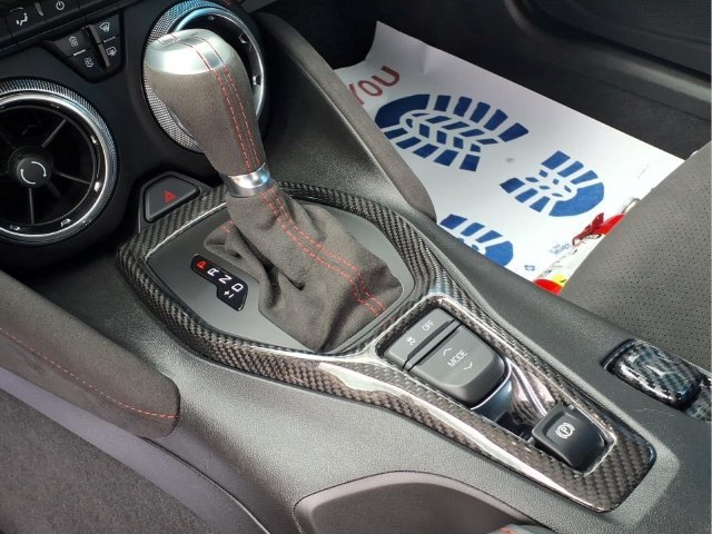 Used 2022 SUMMIT WHITE Chevrolet ZL1 image 8