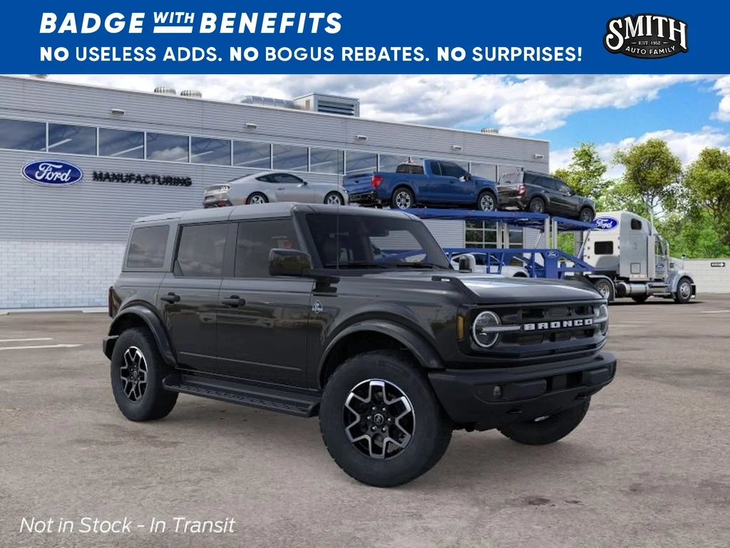 New 2026 Shadow Black Ford Outer Banks® image 8