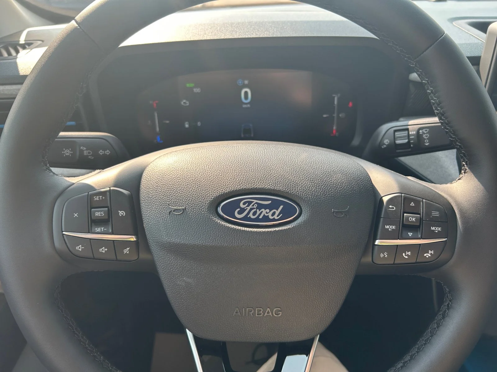 New 2026 Carbonized Grey Metallic Ford XLT image 20