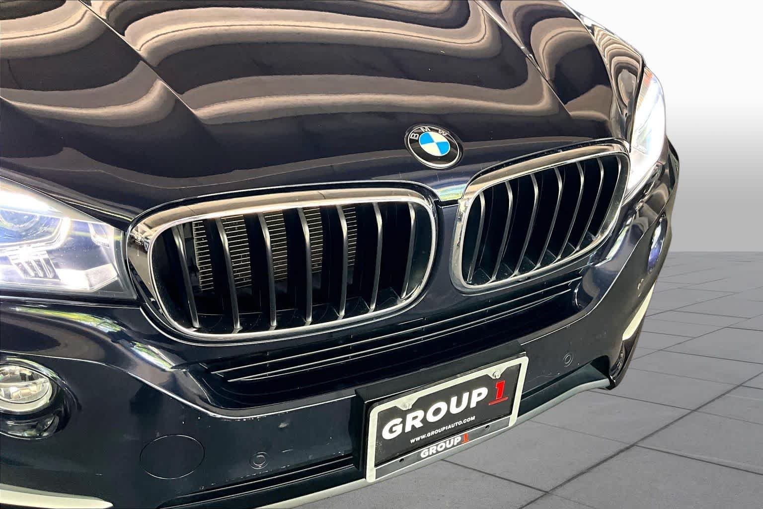 Used 2015 Imperial Blue Metallic BMW sDrive35i image 29