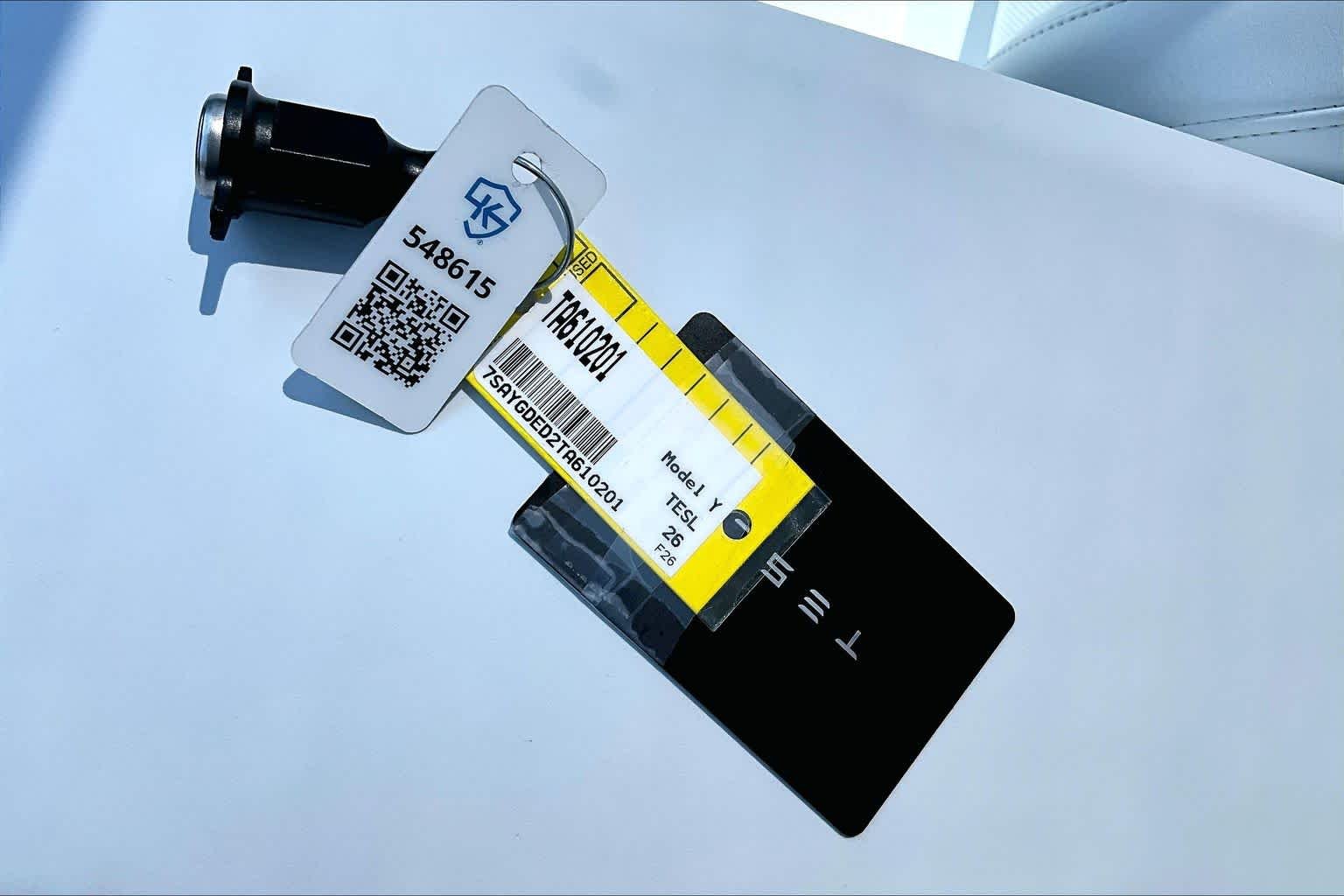 Used 2026  Tesla  image 13